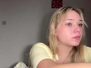 Carymains  live sex cam