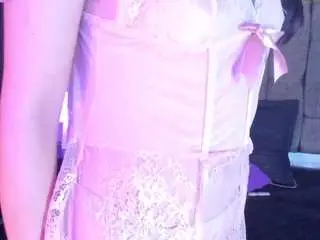 Geneesis  live sex cam