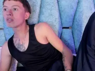 Geneesis  live sex cam