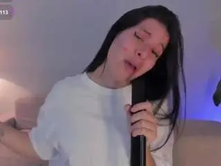 Hanna-2modesty  live sex cam
