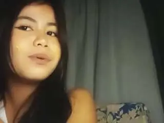Heidemoeser  live sex cam