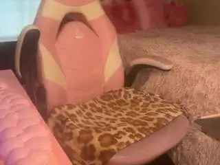 Meetsouthernpeach  live sex cam