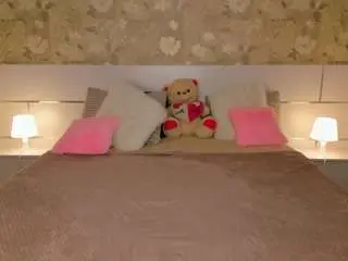 Mishapallmer  live sex cam