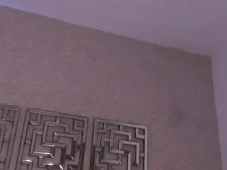 Nicole-miler  live sex cam