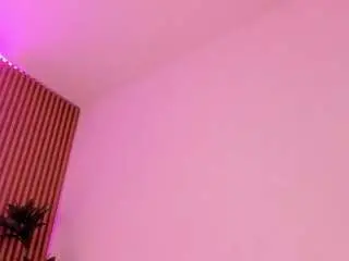 Nicole-miler  live sex cam