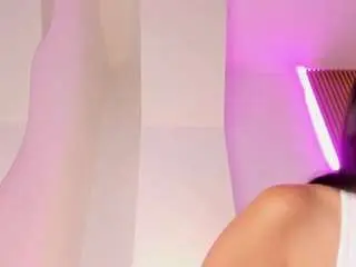 Nicole-miler  live sex cam