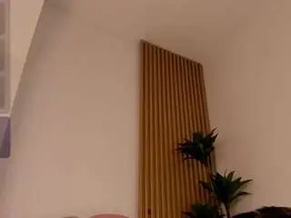 Nicole-miler  live sex cam