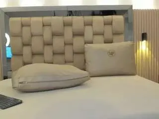 Noah-pariss  live sex cam