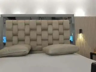 Noah-pariss  live sex cam