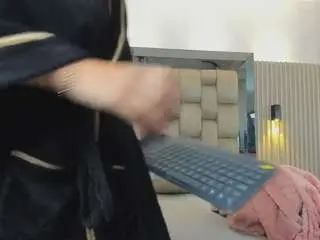 Noah-pariss  live sex cam
