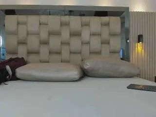 Noah-pariss  live sex cam