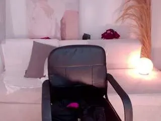 Victorialeia  live sex cam