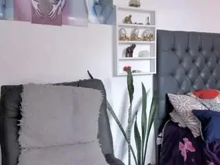 Alanismorgan  live sex cam