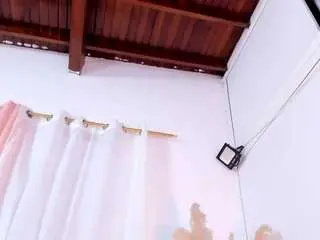 Anna-paigee  live sex cam