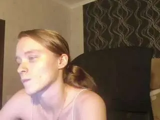 Auraleavengood  live sex cam