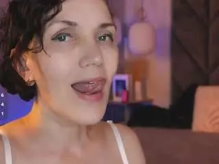 Irenemarlow  live sex cam