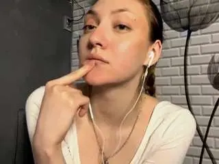 Irmgardfitzrandolph  live sex cam
