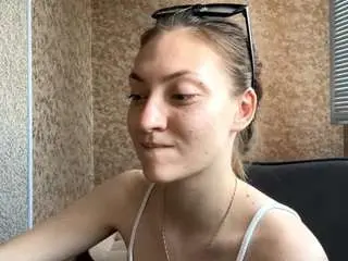 Irmgardfitzrandolph  live sex cam