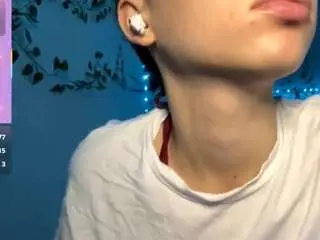 Majoriejarchow  live sex cam