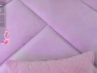 Miss-quipitoss  live sex cam