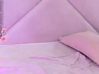 Miss-quipitoss  live sex cam