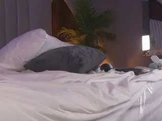 Isabellax21  live sex cam