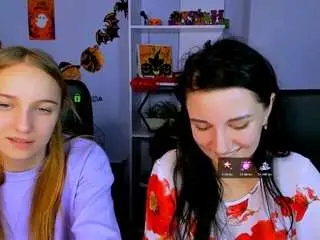 Lia-sunset  live sex cam