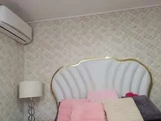 Ninawilsonn  live sex cam