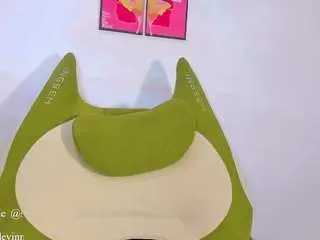 Sammydevine  live sex cam