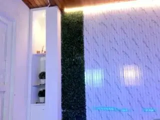 Aida-jones  live sex cam