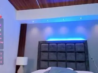 Aida-jones  live sex cam