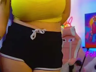 Annmikely  live sex cam