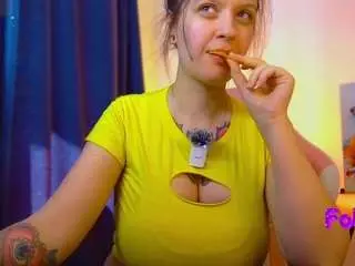 Annmikely  live sex cam