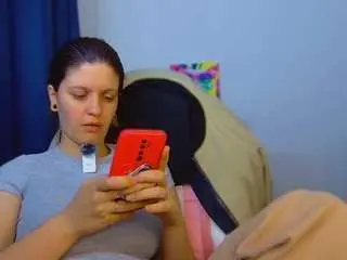 Annmikely  live sex cam
