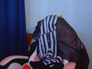 Annmikely  live sex cam