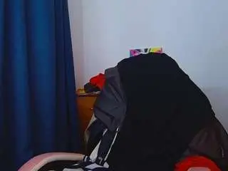 Annmikely  live sex cam