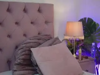 Carinafoxy  live sex cam