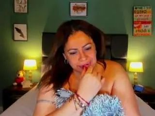 Dannaboobs  live sex cam