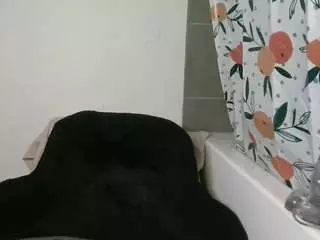 Emmaraexo  live sex cam