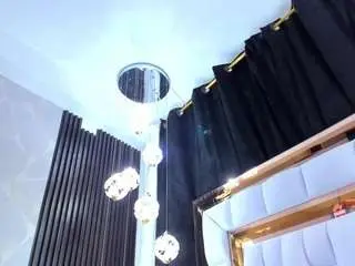 Sarayroyse  live sex cam