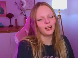 Evangel1ne  live sex cam