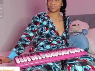 Kaythebrowm1  live sex cam