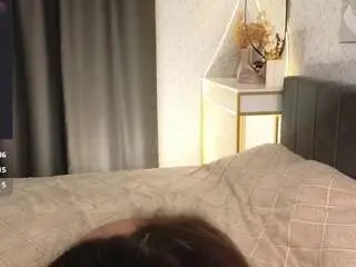 Millameow  live sex cam