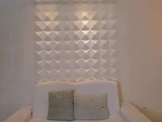 Niickyreedd  live sex cam