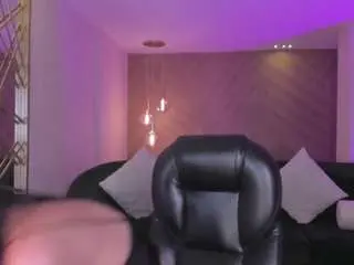 Niickyreedd  live sex cam