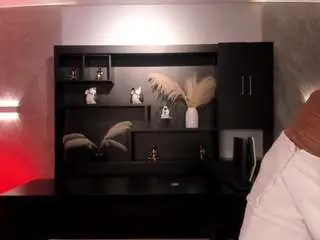 Niickyreedd  live sex cam