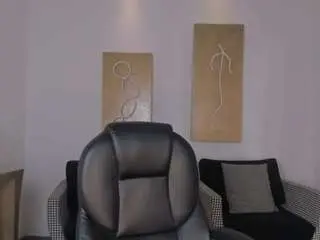 Niickyreedd  live sex cam