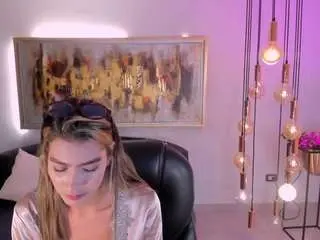 Niickyreedd  live sex cam