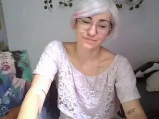 Pearlkiki19  live sex cam