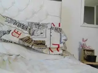 Amberhotworsted  live sex cam